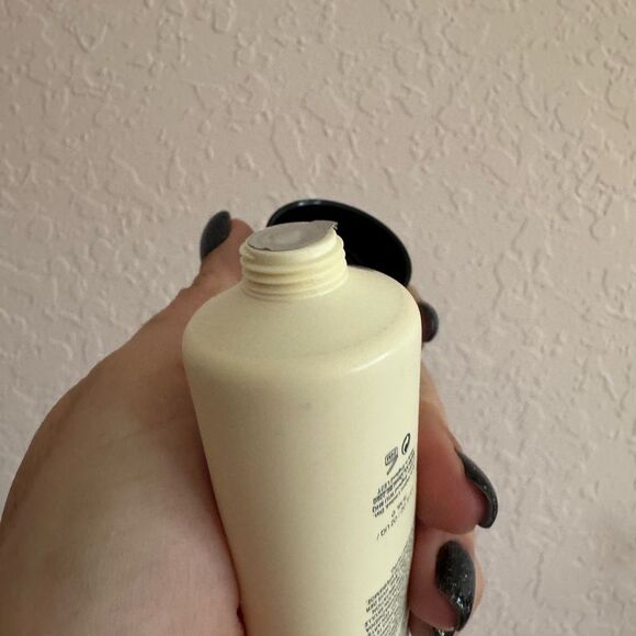 NEW Jo Malone London English Pear Freesia Exfoliating Shower Gel 2.5oz - Picture 3 of 5